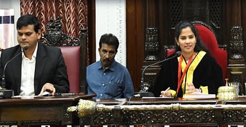 சென்னை மாநகராட்சி மாமன்றக் கூட்டம்.