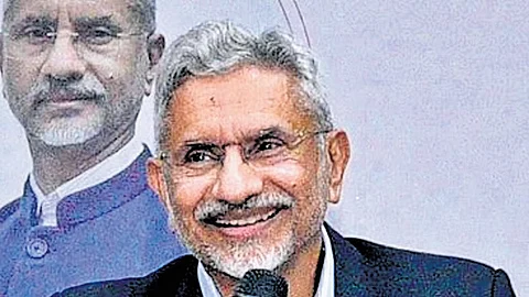 மத்திய வெளியுறவுத் துறை அமைச்சா் எஸ்.ஜெயசங்கா்