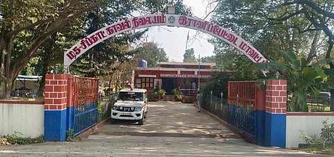 பெட்ரோல் குண்டு வீசப்பட்ட ராணிப்பேட்டை சிப்காட் காவல் நிலையம்.