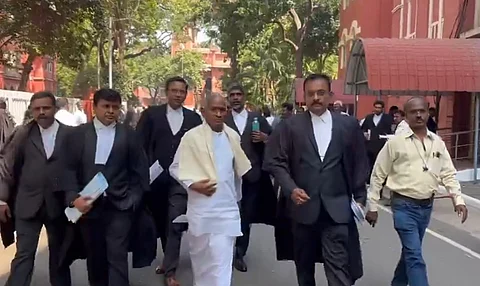 நீதிமன்றத்தில் இளையராஜா ஆஜர்