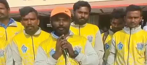 வீரர்களை பத்திரமாக அழைத்துவர உதயநிதி ஸ்டாலின் உத்தரவு