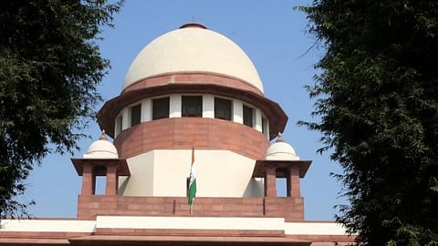 முல்லைப் பெரியாறு அணை விவகாரம்: தமிழகத்தின் கோரிக்கை மீது நடவடிக்கை எடுக்க மேற்பாா்வைக் குழுவுக்கு உச்சநீதிமன்றம் உத்தரவு