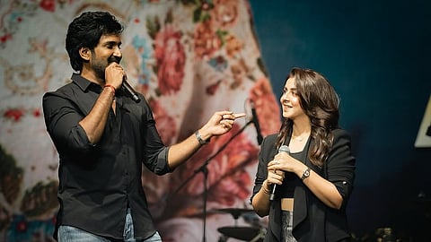 நடிகர் ஆதியுடன் அவரது மனைவி நிக்கி கல்ராணி