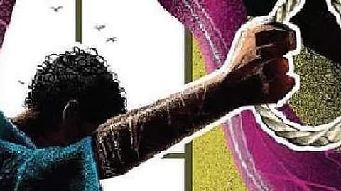 சட்டவிரோதக் குடியேற்றம்: பள்ளி நண்பர்களின் கேலியால் சிறுமி தற்கொலை!