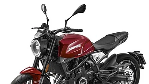 ரூ.1.90 லட்சம் விலை குறைந்த இத்தாலிய பைக்