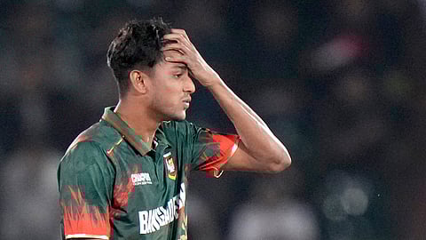 வங்கதேசத்தை வென்றது நியூஸிலாந்து!