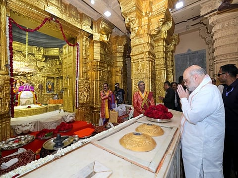 சோம்நாத் கோயிலில் அமித் ஷா.