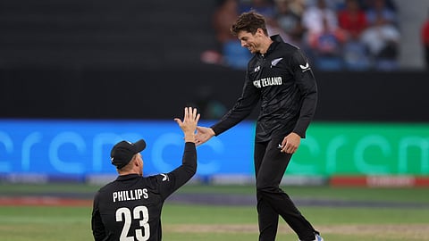 நியூஸி. சுழலில் இந்தியா திணறல்!