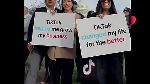 டிக் டாக்கை வாங்க ஆர்வம் காட்டும் அமெரிக்க நிறுவனங்கள்!