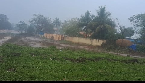 நம்புதாளையில் செவ்வாய்க்கிழமை காலையில் பெய்த மழை