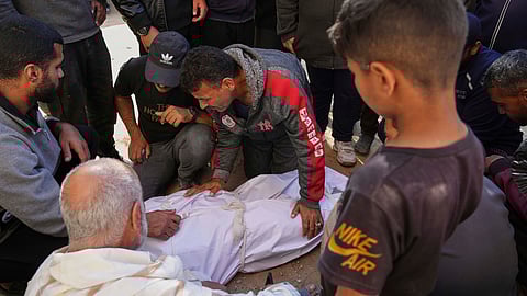 காஸாவில் போர் நிறுத்த அறிவிப்புக்குப் பின்னும் இஸ்ரேல் தாக்குதல்: 150 பேர் உயிரிழப்பு!