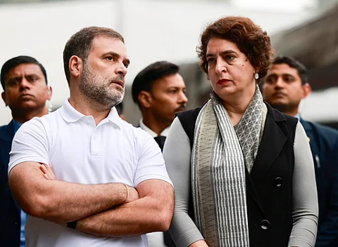 It is Rahuls duty to raise questions against the central govt: Priyanka Gandhi