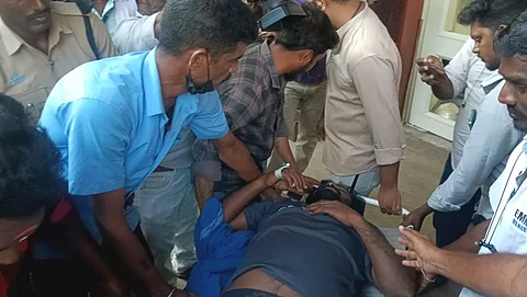 மருத்துவமனையில் அனுமதிக்கப்பட்ட ரெளடிகள்.
