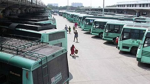 வார இறுதி நாள்கள்: 616 சிறப்புப் பேருந்துகள் இயக்கம்