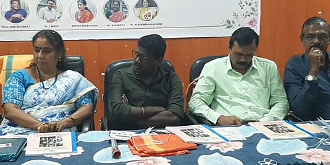 கல்லூரி நிகழ்ச்சியில் இயக்குநர் மாரி செல்வராஜ்.