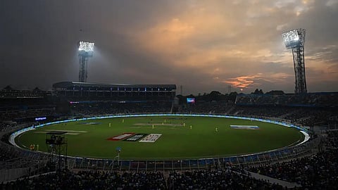 கிரிக்கெட் திடல்...