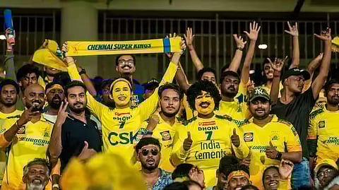 மும்பைக்கு எதிராக பந்துவீச்சை தேர்வு செய்த சிஎஸ்கே!