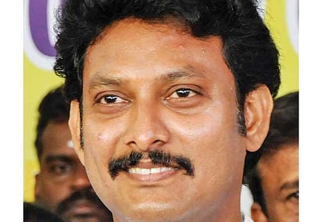 அன்பில் மகேஸ்