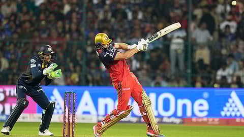 சிக்ஸர் அடித்த டிம் டேவிட்