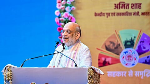 போபாலில் நடைபெற்ற நிகழ்ச்சியில் பேசிய மத்திய அமைச்சா் அமித் ஷா.