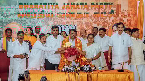 தமிழகத்தில் கூட்டணி ஆட்சி குறித்து பாஜக தேசிய தலைமை முடிவு செய்யும்: நயினாா் நாகேந்திரன் விளக்கம்