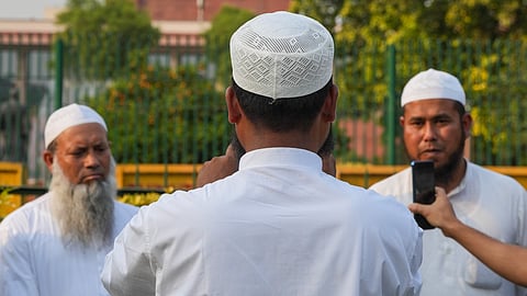 அரசு ஒப்பந்தப் பணிகளில் முஸ்லிம்களுக்கு 4% இடஒதுக்கீடு: மசோதாவை குடியரசுத் தலைவருக்கு அனுப்பினார் கர்நாடக ஆளுநர்