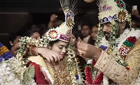 ஸ்ரீகனிஷ்கா - பல்ராம் சிங்