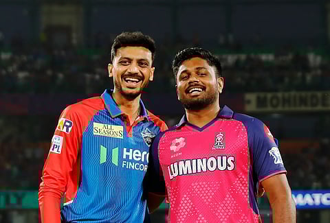 தில்லி அணி கேப்டன் அக்ஷர் படேல் - ராஜஸ்தான் அணி கேப்டன் சஞ்சு சாம்சன்