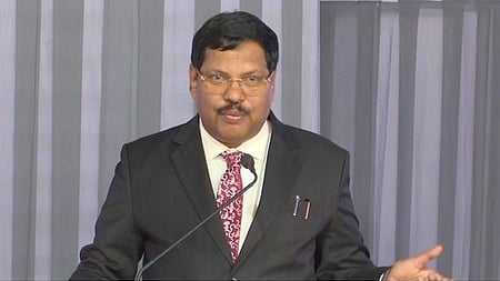 நீதிபதி பி.ஆா்.கவாய்