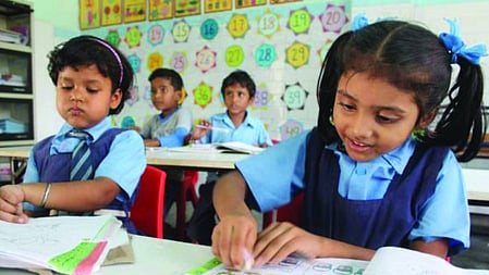 மகாராஷ்டிரம்: 1 முதல் 5 வரை ஹிந்தி கட்டாயம்! அரசுத் தீா்மானம் வெளியீடு