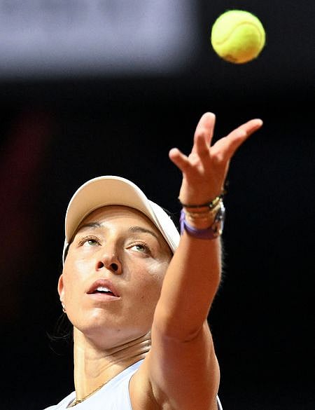 பெகுலா ~ ~கௌஃப் ~அலெக்சாண்ட்ரோவா ~ஆஸ்டபென்கோ