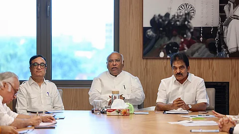 அமலாக்கத் துறை நடவடிக்கைகளுக்கு அஞ்ச மாட்டோம்! - காங்கிரஸ் தலைவர் கார்கே