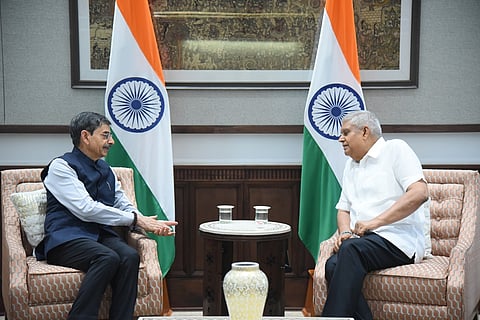 குடியரசு துணைத் தலைவர் ஜகதீப் தன்கருடன் தமிழ்நாடு ஆளுநர் ஆர்.என். ரவி.