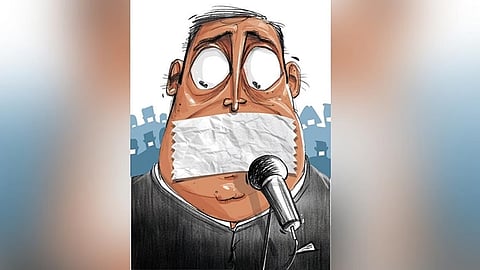 நா காக்க..