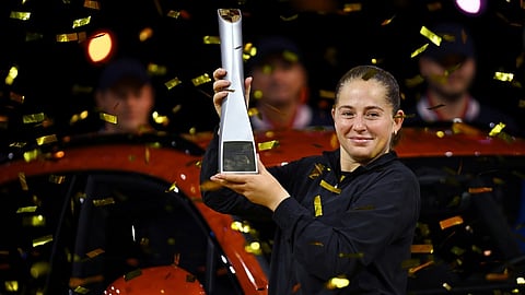 வெற்றிவாகை சூடிய ஜெலினா ஆஸ்டபென்கோ