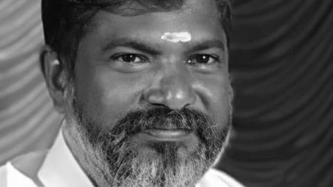 உயிரிழந்த பழனி