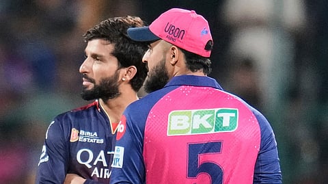 ஆர்சிபிக்கு எதிராக ராஜஸ்தான் ராயல்ஸ் பந்துவீச்சு!