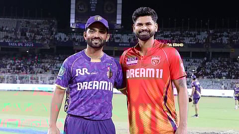 கொல்கத்தாவுக்கு எதிராக பஞ்சாப் கிங்ஸ் பேட்டிங்!