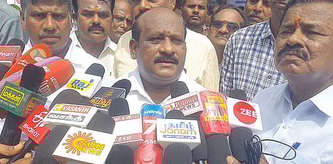 அமைச்சர் கோவி.செழியன்.