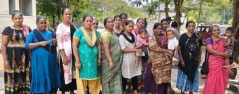 நரிக்குறவா் குடியிருப்பு பகுதியில்
கஞ்சா போதையில் தொல்லை: திருவள்ளூா் எஸ்.பி. அலுவலகத்தில் மனு