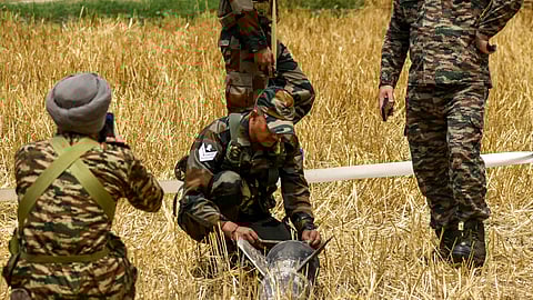 அமிர்சரஸில் விழுந்த ஏவுகணை பாகம்