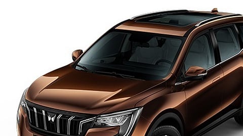 எம் & எம் விற்பனை 19% உயா்வு