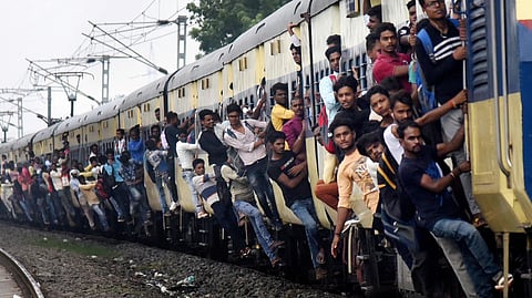 ரயிலில் கூடுதல் பெட்டிகள்..