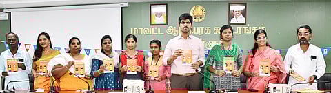 திருவள்ளூா்: வளரிளம் இருபாலருக்கும் ‘ஹாப்பி பிரியட்ஸ்’ விழிப்புணா்வு பயிற்சி: ஆட்சியா் தொடங்கி வைத்தாா்