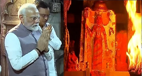 கர்ணி மாதா கோயிலில் பிரதமர் மோடி