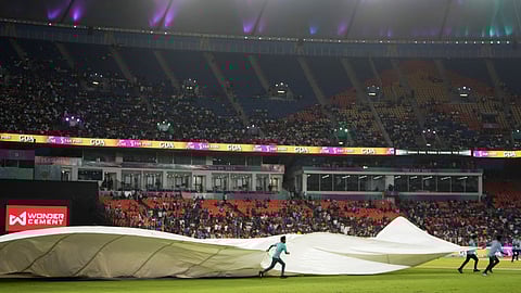 rain in ahmedabad stadium