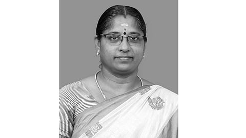 முனைவர் அனந்தலட்சுமி.