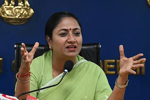 தில்லி முதல்வர் ரேகா குப்தா.