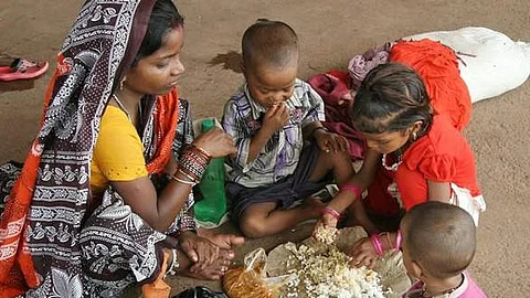 இந்தியாவில் 17 கோடி போ் வறுமையிலிருந்து மீட்பு! - உலக வங்கி