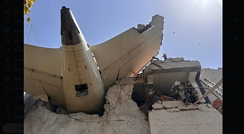 Gujarat plane crash